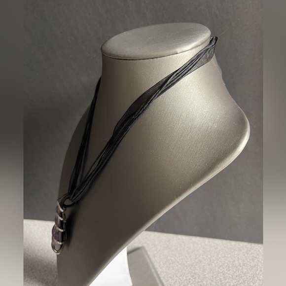 Gold Foil and Floral Blown Glass Pendant Necklace - Picture 5 of 9